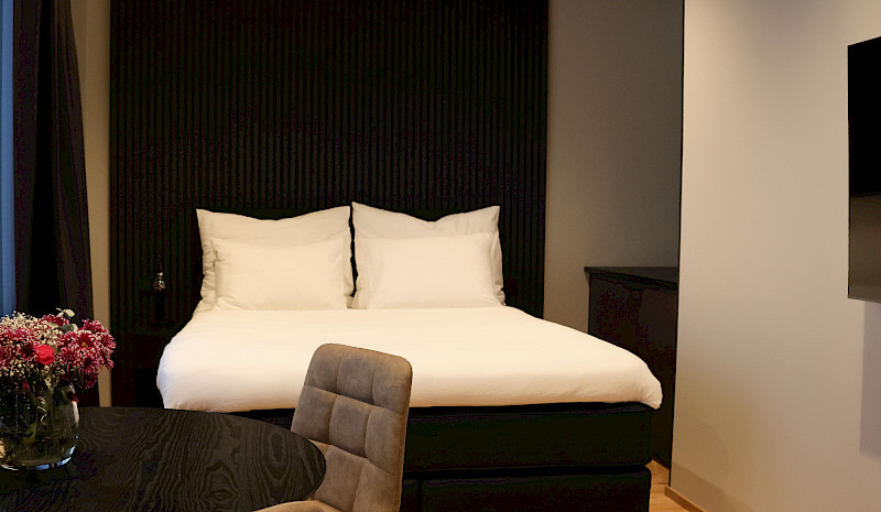 Deluxe Suite – The Boss